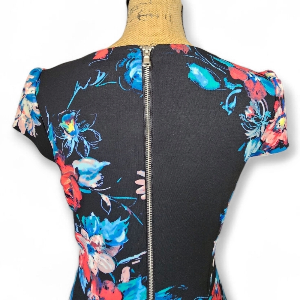 Betsey Johnson Floral Bodycon Multicolor Stretch Midi Dress, Size 4 - Picture 6 of 8